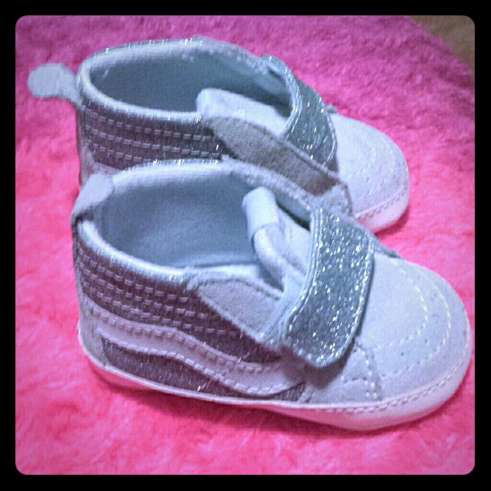 3c baby girl glitter vans